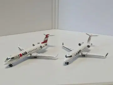 J-AIR BOMBARDIER CRJ-200 2대 세트