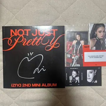 izna Not Just Pretty 사인 앨범 마이
