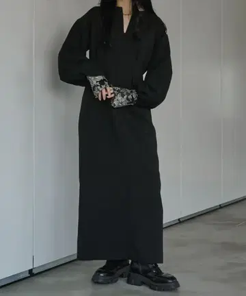 Ezick Jacquard 커프스 턱 커브 드레스