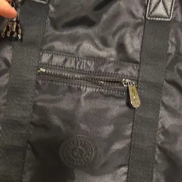 kipling 카모플라쥬 패턴 블랙 백팩