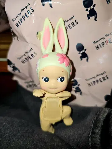 sonny angel CHERRYBLOSSOM SERIES Rabbit