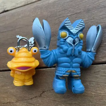 발탄 성인 액션 완구 카네곤 키링