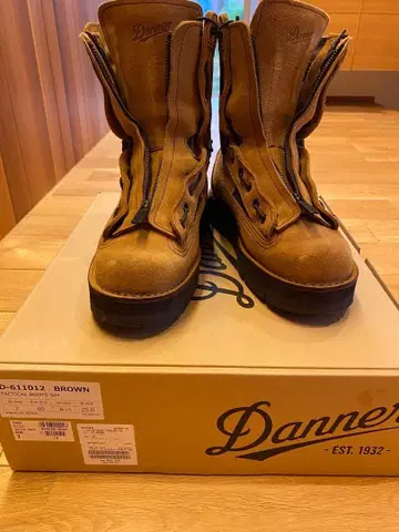 danner wm 콜라보 택티컬 부츠