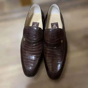 마레티 다크 브라운 로퍼