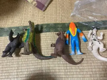 쇼와 레트로 울트라 괴수 소프트 비닐 울트라맨