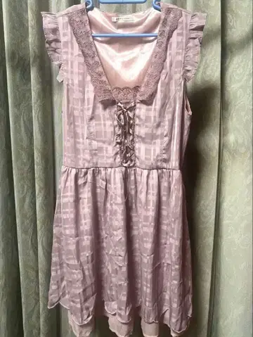 axes femme 핑크 무릎 기장 원피스