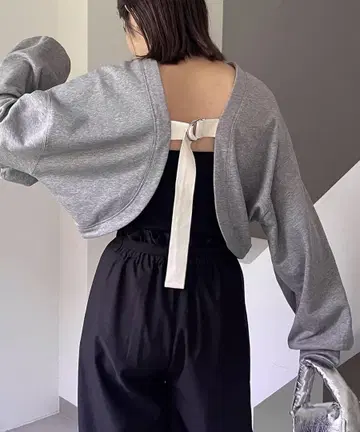 CAPRICIEUX LE'MAGE 백 벨트 2WAY 풀오버