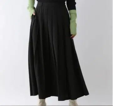 LEPSIM 새상품 플리츠 스커트*블랙 FREE 사이즈