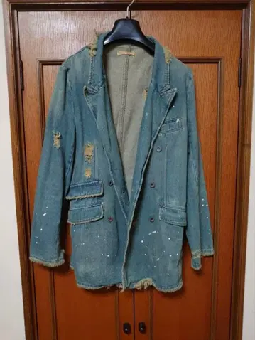 BONDS&PEACE 롱 데미지 페인트 데님 자켓