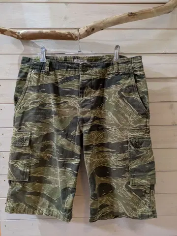 [ 리얼 맥코이 ] 타이거 카모 숏팬츠