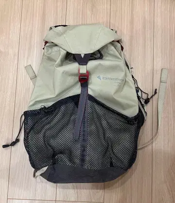 클라터뮤젠 피욤 백팩 18L