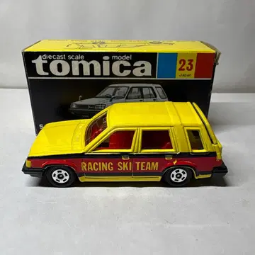 토미카 일본제 블랙 상자 도요타 스프린터 카리브