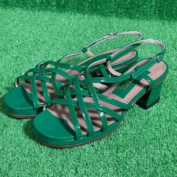 [새상품급] Rassne 러스네 그린 샌들 22.5 에나멜 샌들