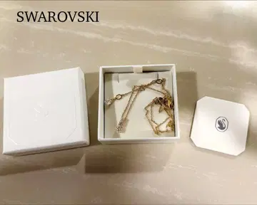 시착만 한 상품 SWAROVSKI Stilla Attract 펜던트 골드