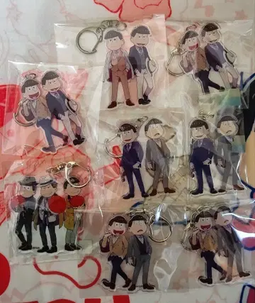 오소마츠 6쌍둥이 아크릴 키링 8개 세트