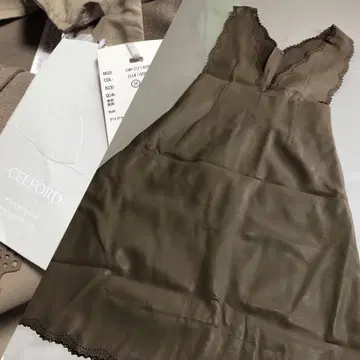 미사용 택 포함 셀포드 가죽 인조 가죽 원피스 그레이지 컷워크