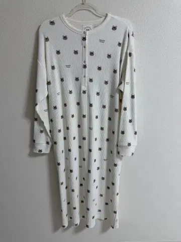 젤라또피케 모동숲 콜라보 츠부마메 자카드 원피스