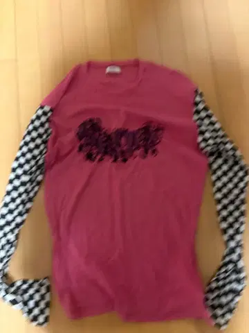 ERL 핑크 긴팔 상의