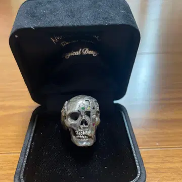 넘버나인 매지컬 디자인 스컬 반지