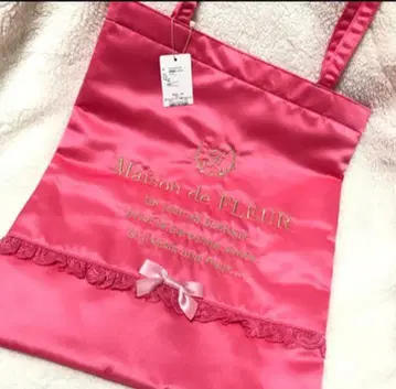 미사용 새상품 메종 드 플뢰르 한정판 백