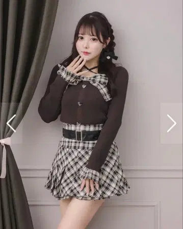 pium 피움 체크 레이어드 리본 니트탑 브라운