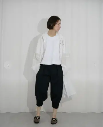 roughlow 사루엘 카프리 팬츠