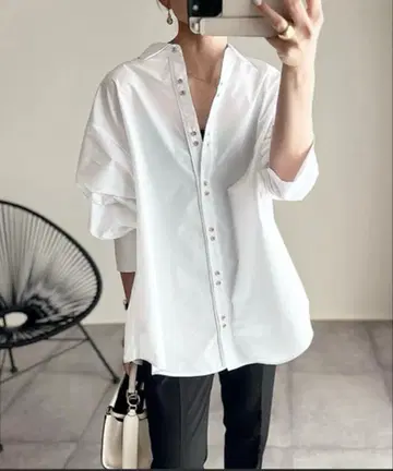 택 포함 새상품 Emma Taylor 이지케어 골드 버튼 롱 커프스 셔츠