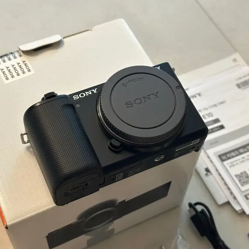 소니 ZV-E10 미러리스 카메라 블랙
