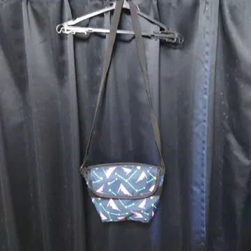 사립 에비스 중학교 파우치