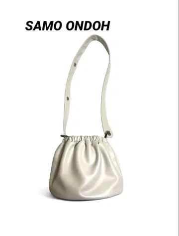 한국 인기 브랜드 새상품 SAMO ONDOH EGG BAG 화이트 가죽