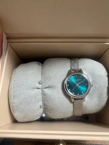 [ 새상품 ] 올리비아버튼 시계 팔찌 세트