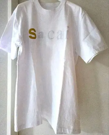 sacai 반팔 반전 로고 T셔츠 티셔츠 화이트 사이즈 3