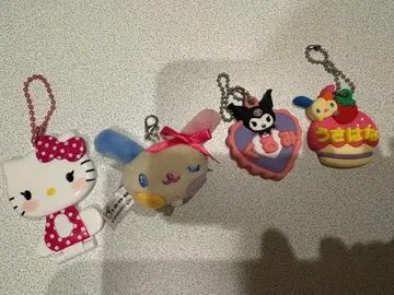 헬로키티 쿠로미 우사하나 캐릭터 키링 가챠가챠