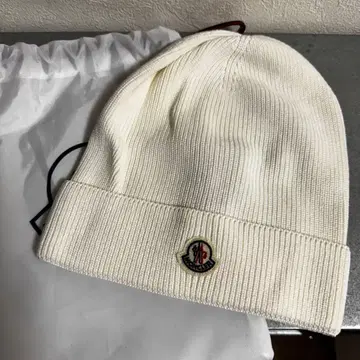 Moncler 니트 모자 화이트 수납 봉투 포함