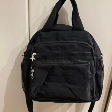 한큐 교통사가 고안한 여행에 편리한 3way 숄더백