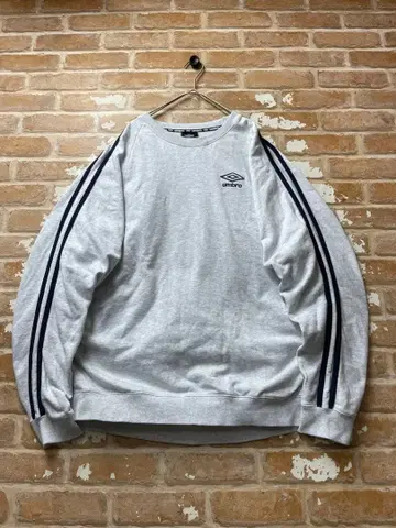 00s UMBRO 엄브로 맨투맨 자수 원 포인트 그레이 구제 의류 XL