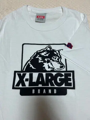 X-LARGE 맨위즈 콜라보 화이트 T셔츠 반팔