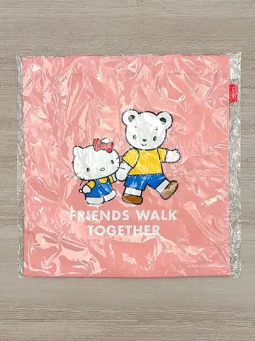 새상품 미개봉 헬로키티 familiar 콜라보 토트백 핑크