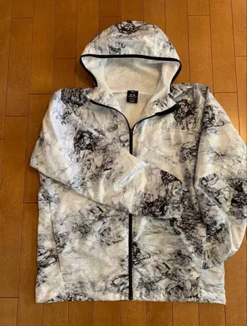 OAKLEY 윈드 브레이커 (후드티 포함) L 사이즈 카모플라주