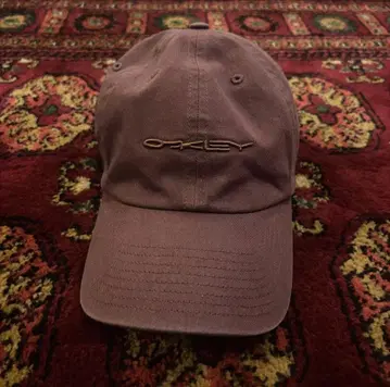 Oakley 브라운 야구 모자