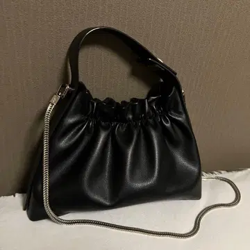 ORiental TRaffic 트라페즈 개더 핸드백 블랙