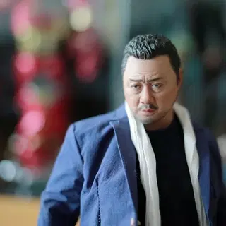 번개장터 판매 이미지 - 부산행 마동석 관련 상품