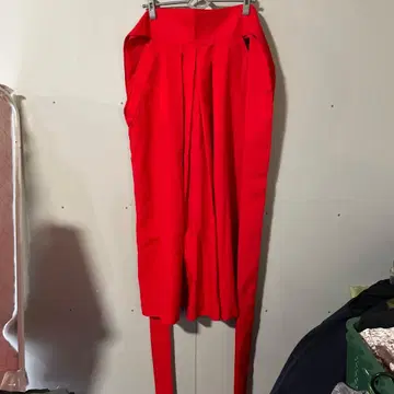 코스프레 빨간색 플리츠 하카마