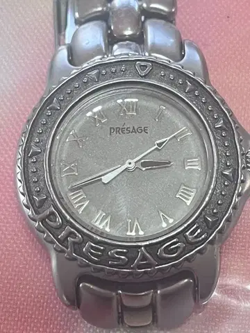 가동 중 SEIKO 프레사지 7N01-6230 보이즈 사이즈