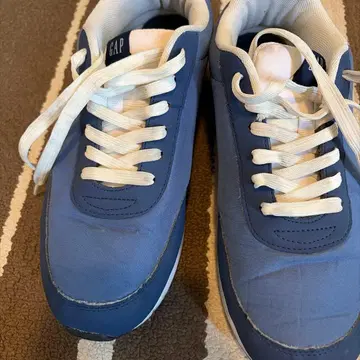 GAP 네이비 스니커즈 US 8