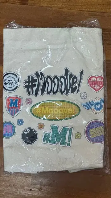 #Mooove! x SPINNS 콜라보 토트백