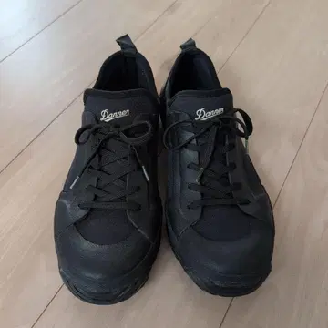 Danner 블랙 스니커즈