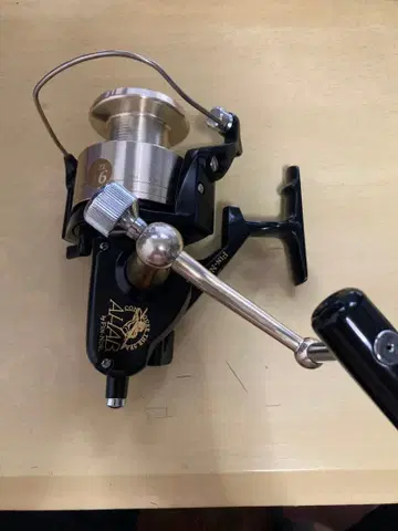 핀놀 에이하브 스피닝 릴 SIZE 16