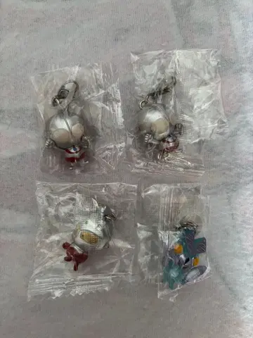 울트라맨 메지루시 액세서리 발탄 성인 울트라 세븐