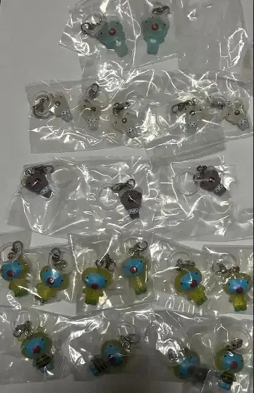 깜빡깜빡 페넬로페 메지루시 액세서리 가챠 컴플리트
